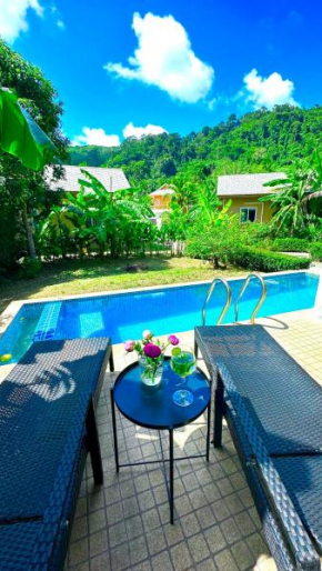 Peaceful Retreat Villa by Nai Thon beach